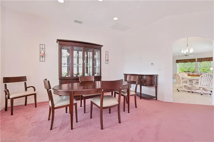 4255  Perth  CT, North Fort Myers, FL 33903