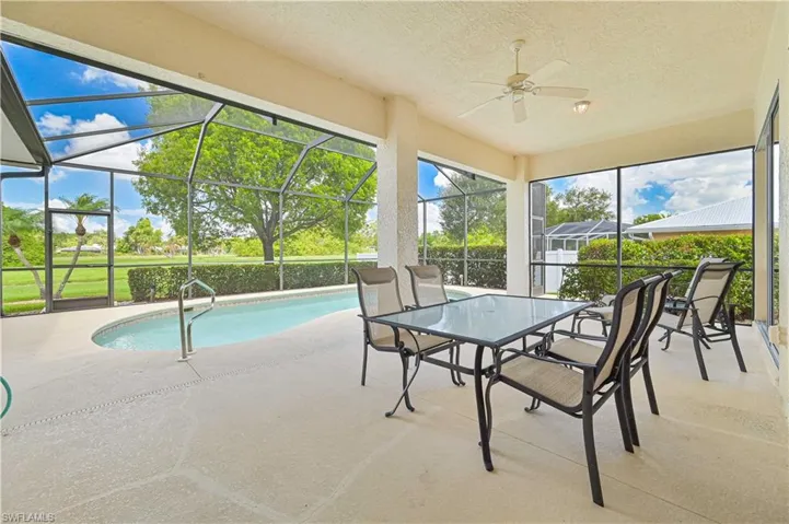 4255  Perth  CT, North Fort Myers, FL 33903