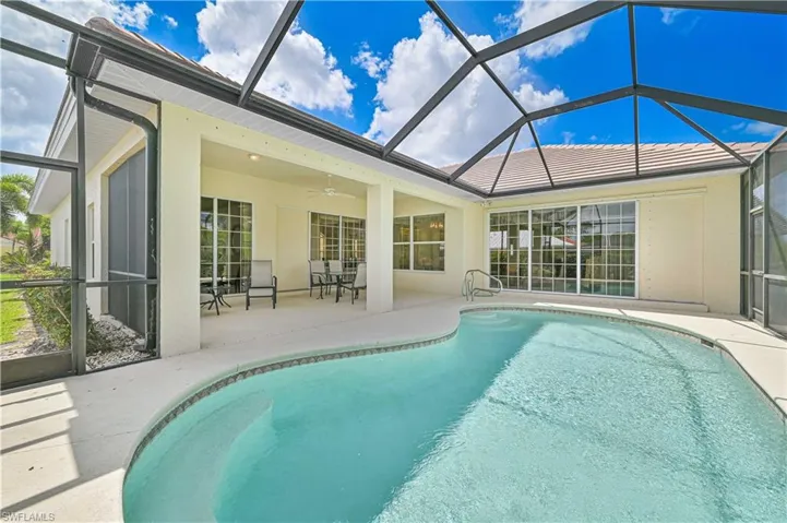 4255  Perth  CT, North Fort Myers, FL 33903