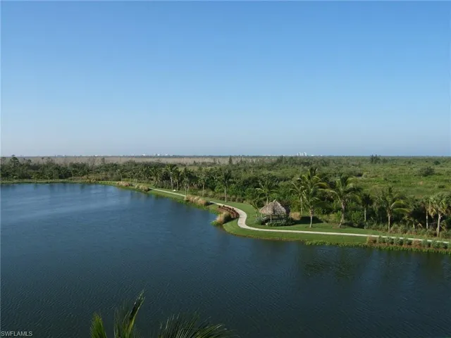 Waterfront Paradise