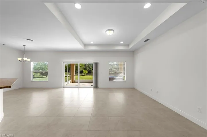 2233 18th Ave Ne, Naples, Florida 34120
