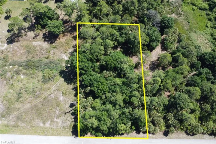 616 Plumosa AVE, LEHIGH ACRES FL 33972