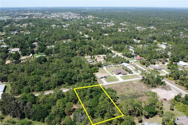 616 Plumosa AVE, LEHIGH ACRES FL 33972
