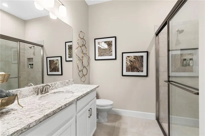 Bedroom 2 - On suite Bathroom