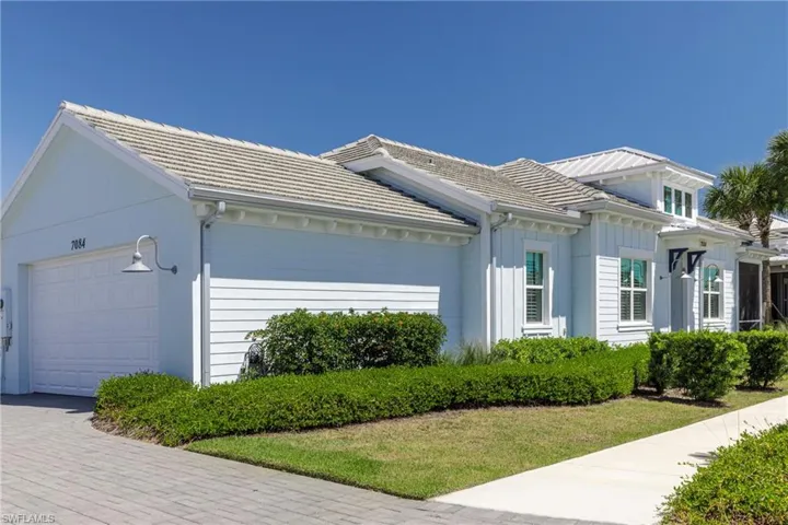 7084  Saona  CT, Naples, FL 34113