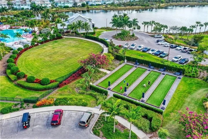7084  Saona  CT, Naples, FL 34113