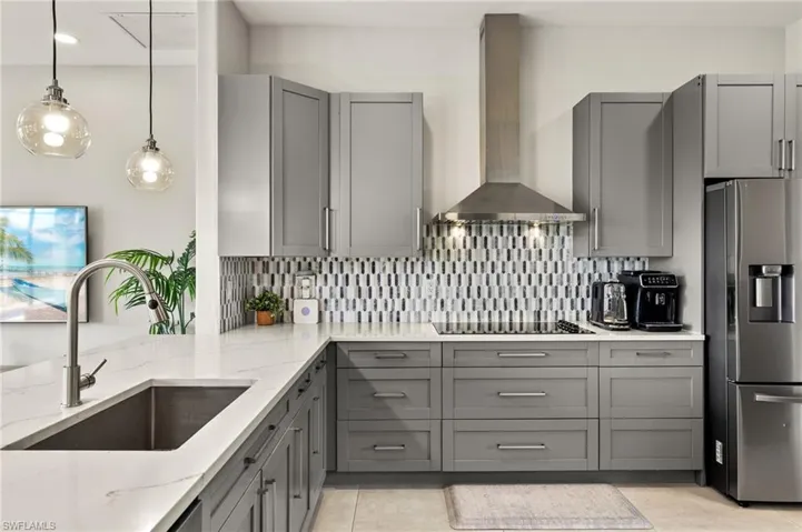 Updated Kitchen with new appliances.
