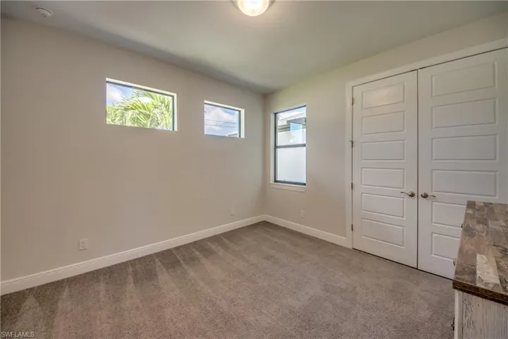 203 Sw 14th Ave, Cape Coral, Florida 33991