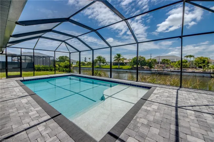 203 Sw 14th Ave, Cape Coral, Florida 33991