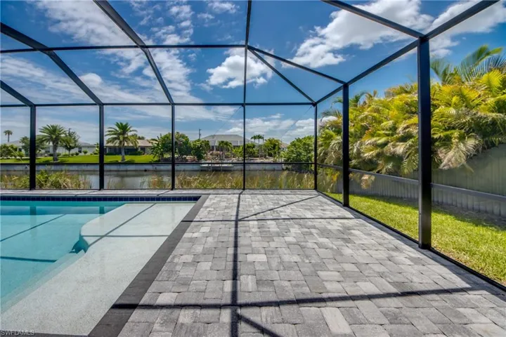 203 Sw 14th Ave, Cape Coral, Florida 33991
