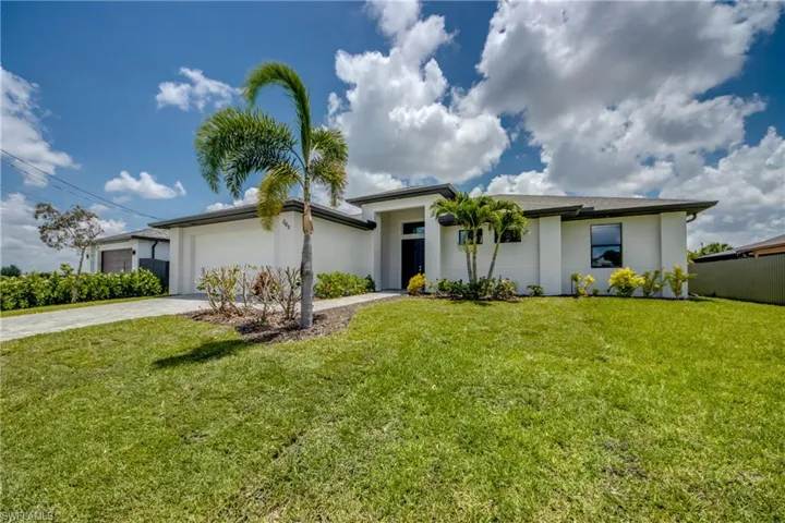 203 Sw 14th Ave, Cape Coral, Florida 33991