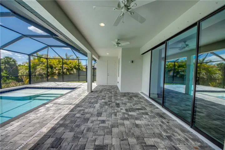203 Sw 14th Ave, Cape Coral, Florida 33991