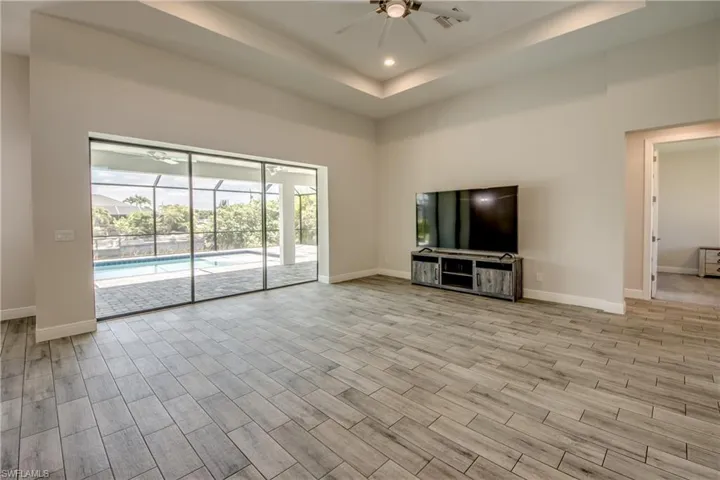 203 Sw 14th Ave, Cape Coral, Florida 33991