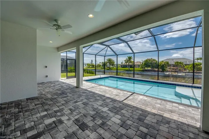 203 Sw 14th Ave, Cape Coral, Florida 33991
