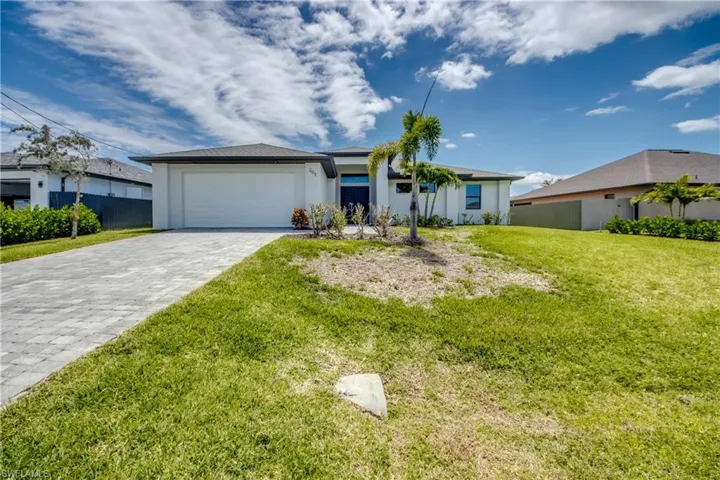 203 Sw 14th Ave, Cape Coral, Florida 33991