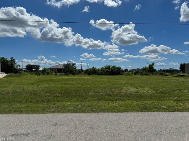 210 NE 15th TER, CAPE CORAL FL 33909