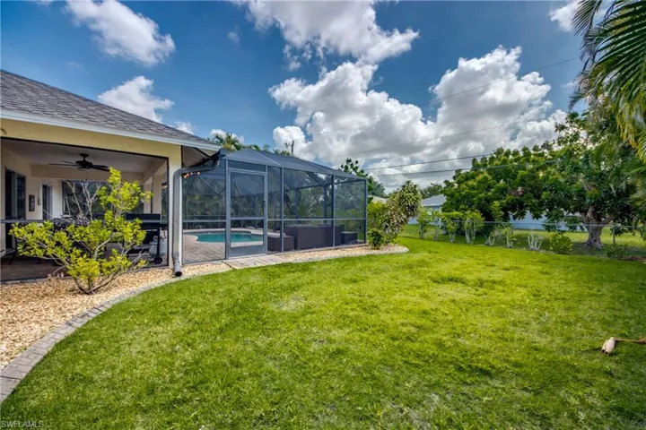 2919 Sw 2nd Pl, Cape Coral, Florida 33914