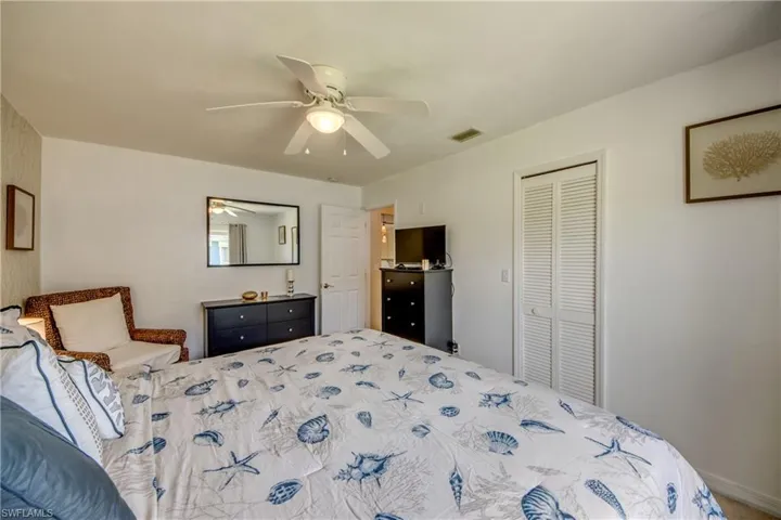 2919 Sw 2nd Pl, Cape Coral, Florida 33914