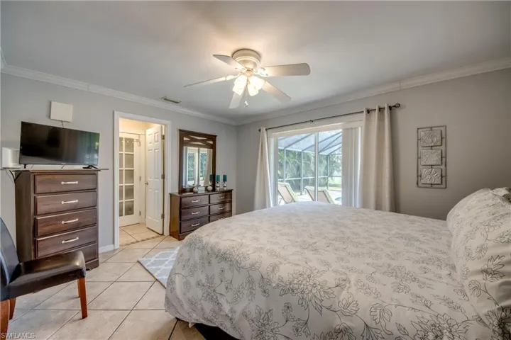 2919 Sw 2nd Pl, Cape Coral, Florida 33914