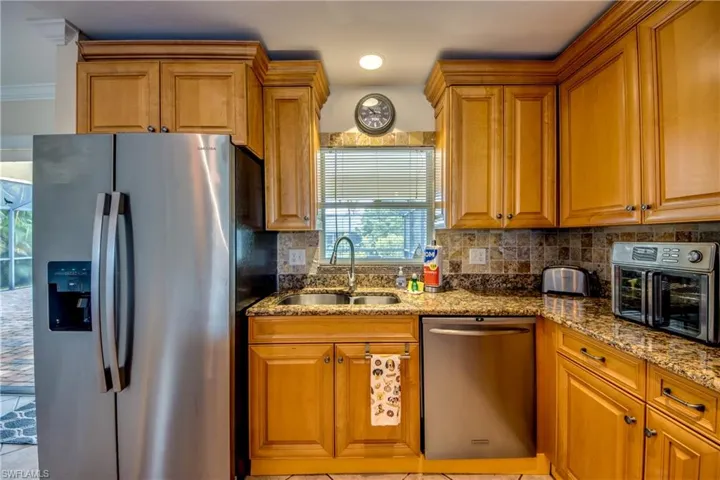 2919 Sw 2nd Pl, Cape Coral, Florida 33914
