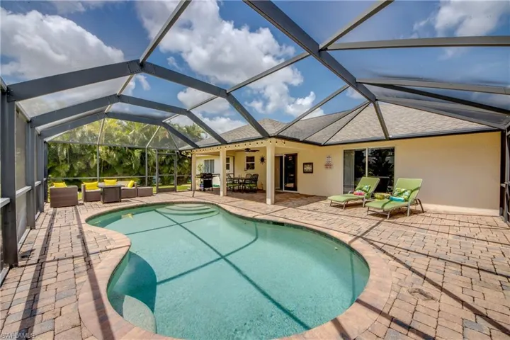 2919 Sw 2nd Pl, Cape Coral, Florida 33914