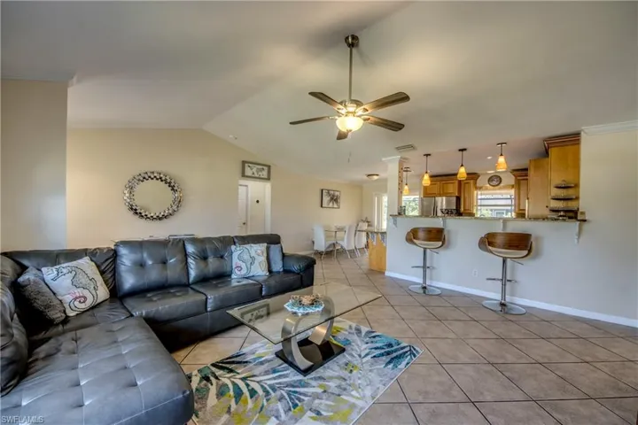 2919 Sw 2nd Pl, Cape Coral, Florida 33914