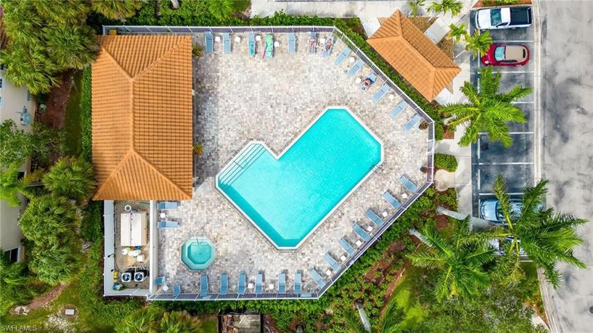 Community Pool and Spa