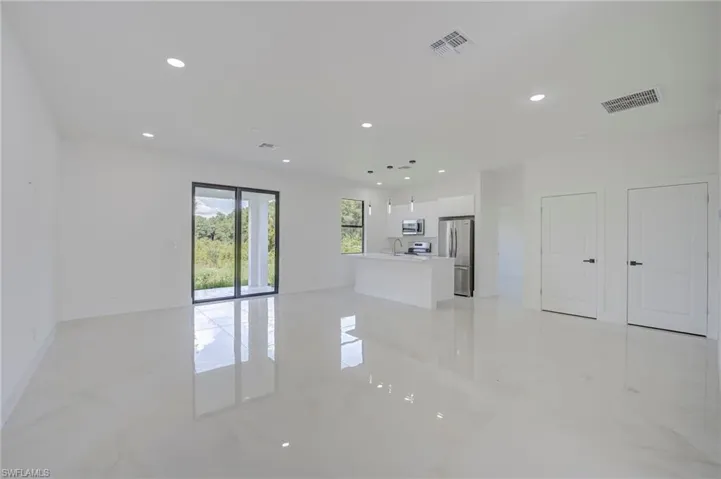 5905 Sunshine Blvd N, Lehigh Acres, Florida 33971