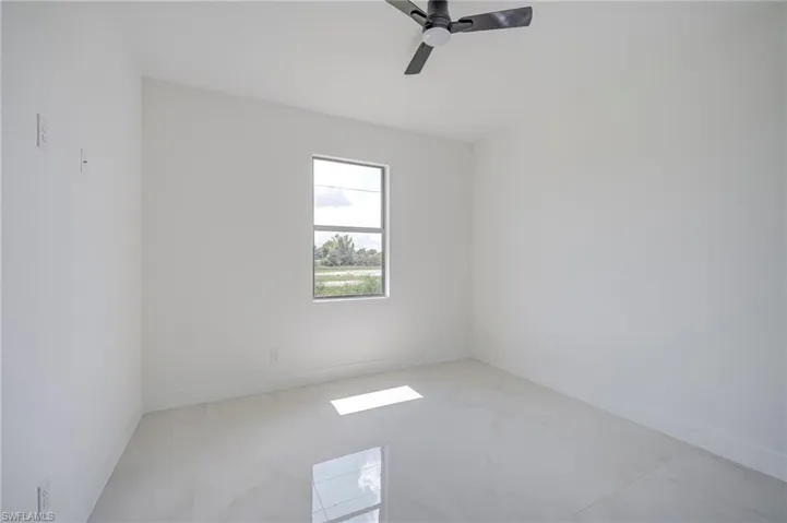 5905 Sunshine Blvd N, Lehigh Acres, Florida 33971
