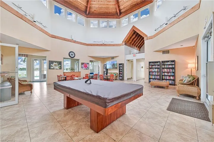 7718  Jewel  LN, Naples, FL 34109