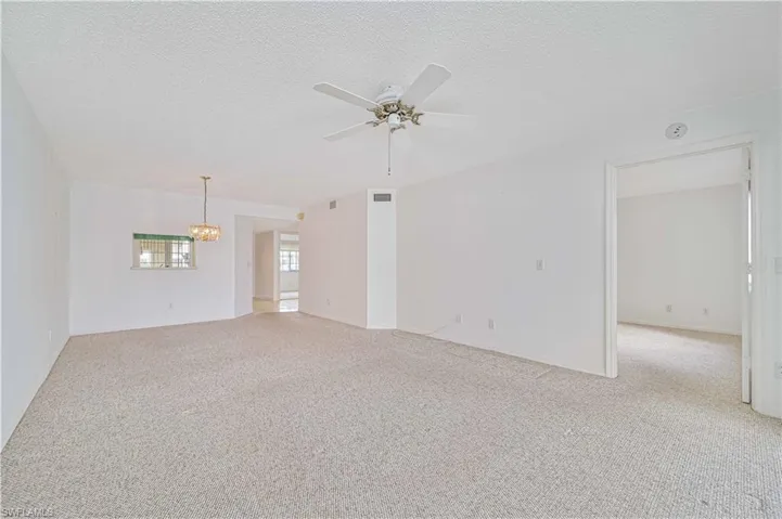 7718  Jewel  LN, Naples, FL 34109