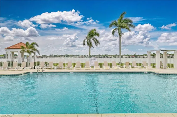 7718  Jewel  LN, Naples, FL 34109