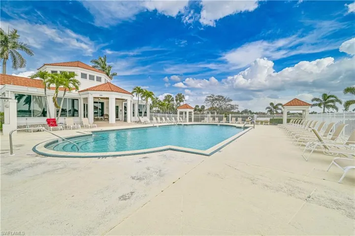 7718  Jewel  LN, Naples, FL 34109