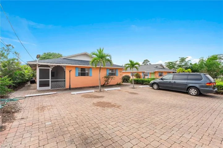 4231 Mariner Ln, Bonita Springs, Florida 34134