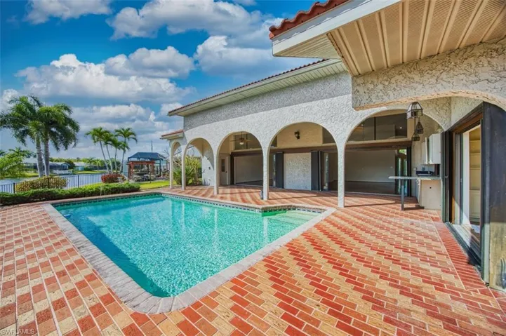 6896 Erin Marie Ct, Fort Myers, Florida 33919