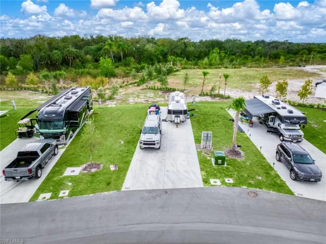 Perimeter Lot Collection Palm Breeze Resort