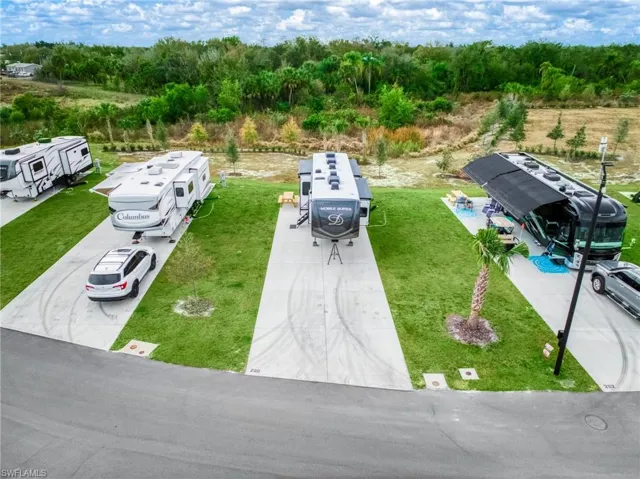 Perimeter Lot Collection Palm Breeze Resort