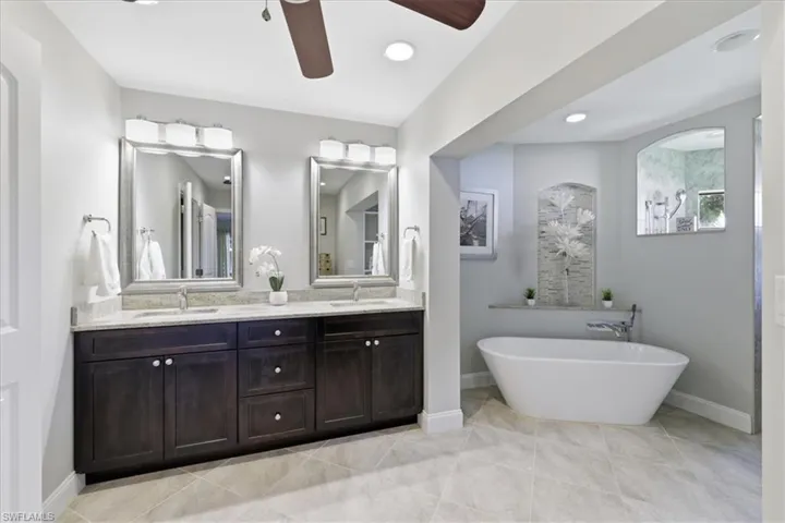 1812 Coral Cir, North Fort Myers, Florida 33903