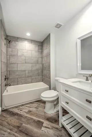 1409  Highland  AVE, Lehigh Acres, FL 33972