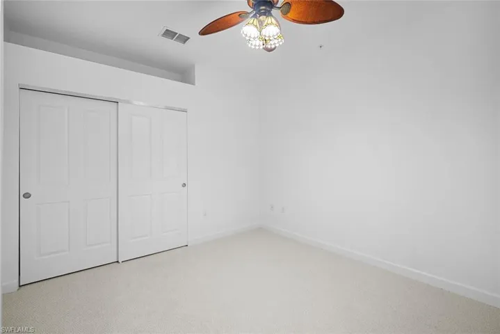GUEST SUITE 2 w/ BRAND NEW CARPETING