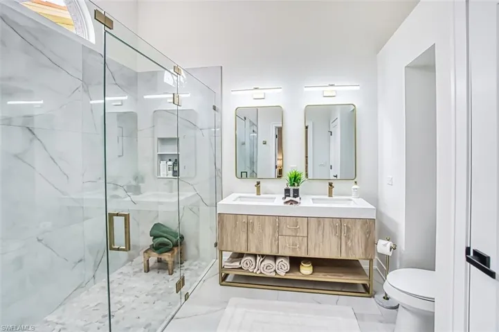 Primary-Bath