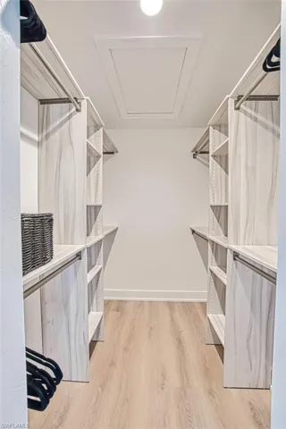 Primary-Closet