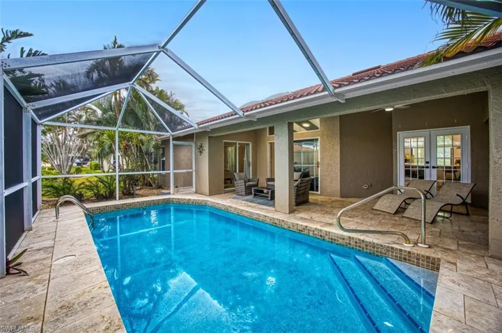Pool-Lanai