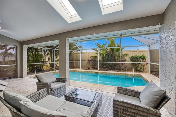 Lanai-Pool