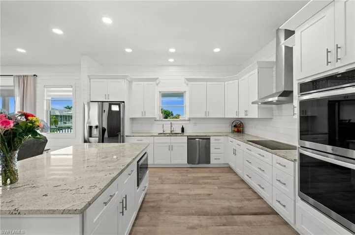 2912 Buttonwood Key Ct, St. James City, Florida 33956