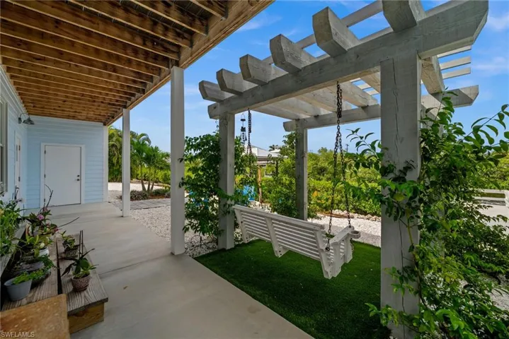 Ground Floor Pergola