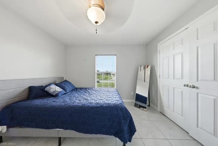 132 Ne 16th Ter, Cape Coral, Florida 33909