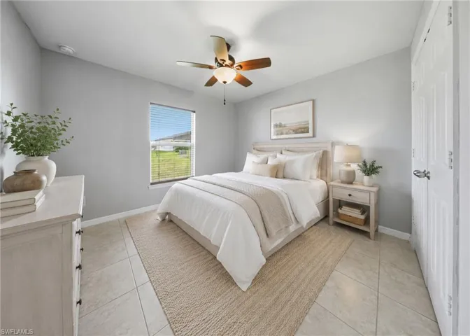 132 Ne 16th Ter, Cape Coral, Florida 33909