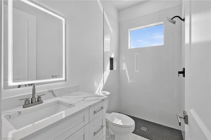407 Sw 29th Pl, Cape Coral, Florida 33991