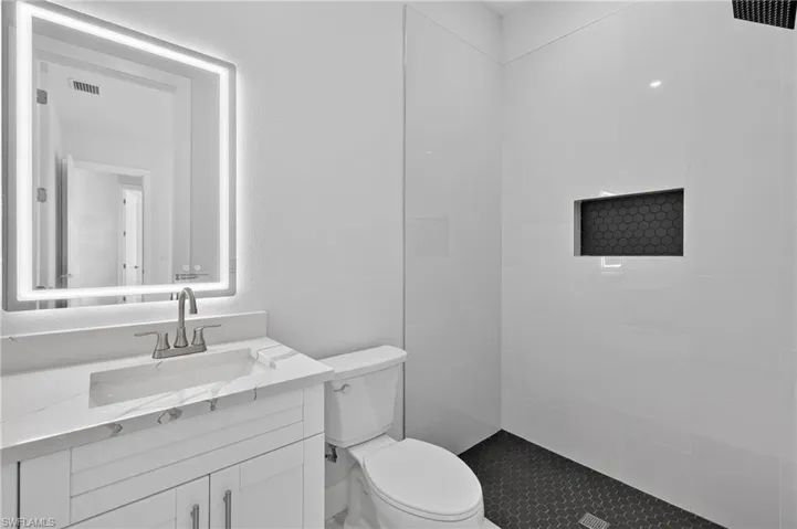 407 Sw 29th Pl, Cape Coral, Florida 33991